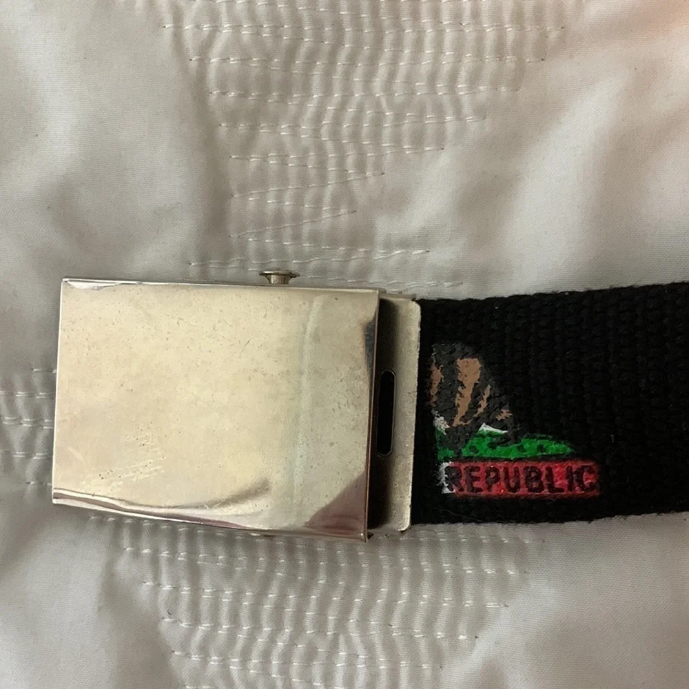 California Republic Adjustable Graphic Canvas Belt
